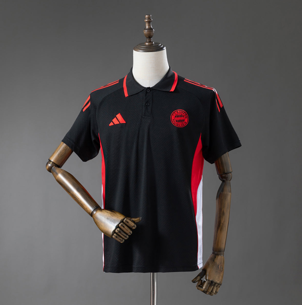 BAYERN MUNICH 2025/26 POLO JERSEY