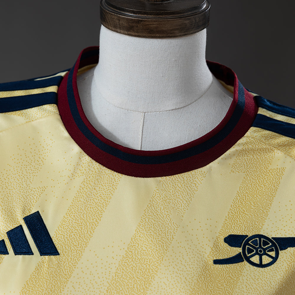 Arsenal 26/27 Third Womens Crop Jersey